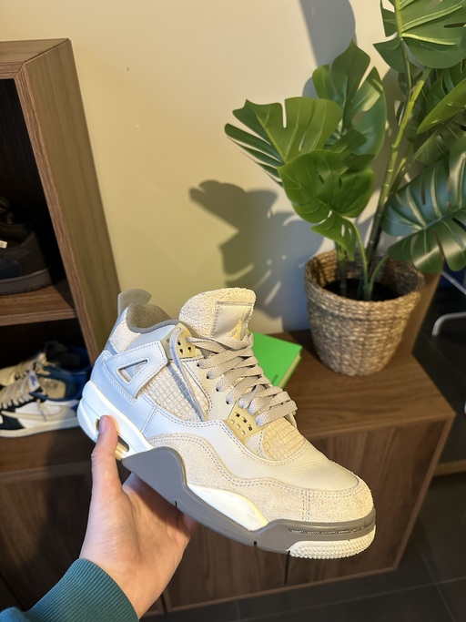 Air Jordan 4 Retro SE 'Craft Photon Dust' (2023)