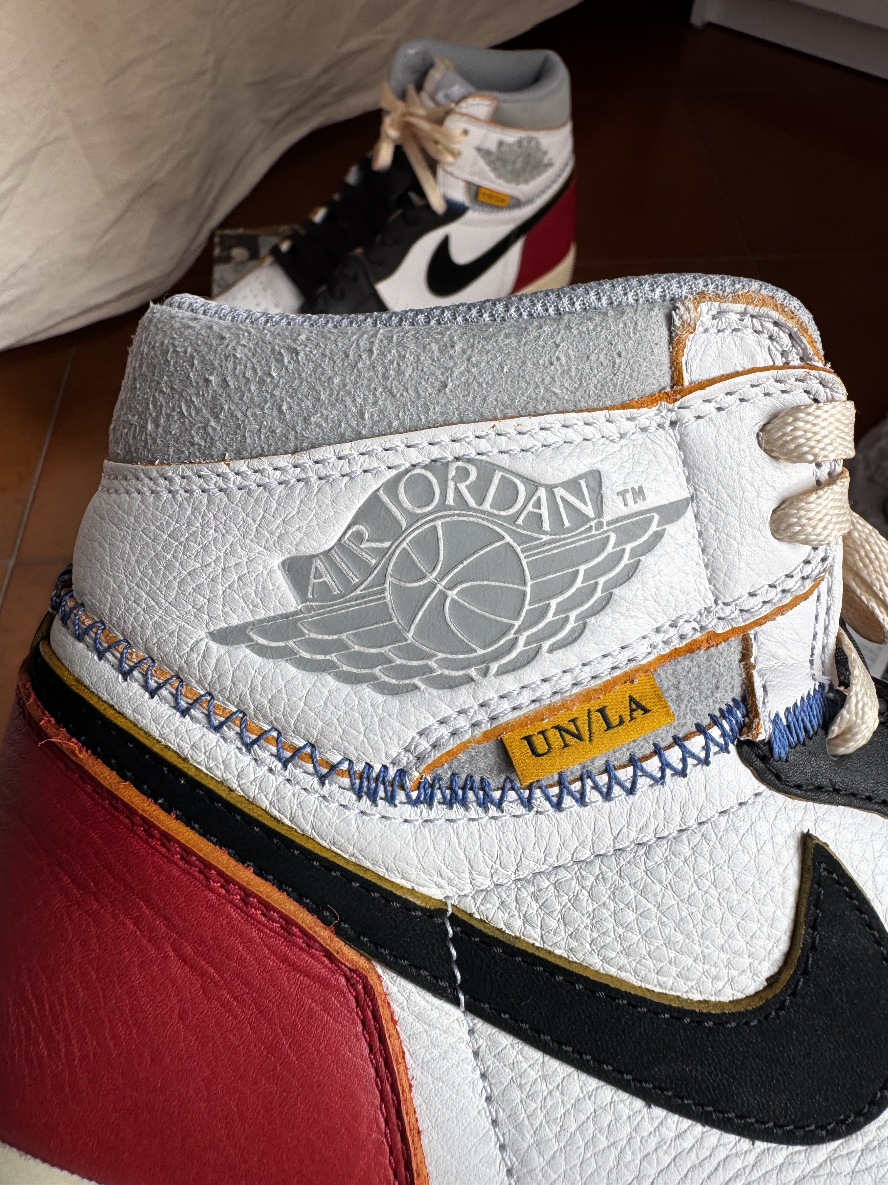 Air Jordan x Union LA 1 Retro High OG Varsity Red (2018) photo 10