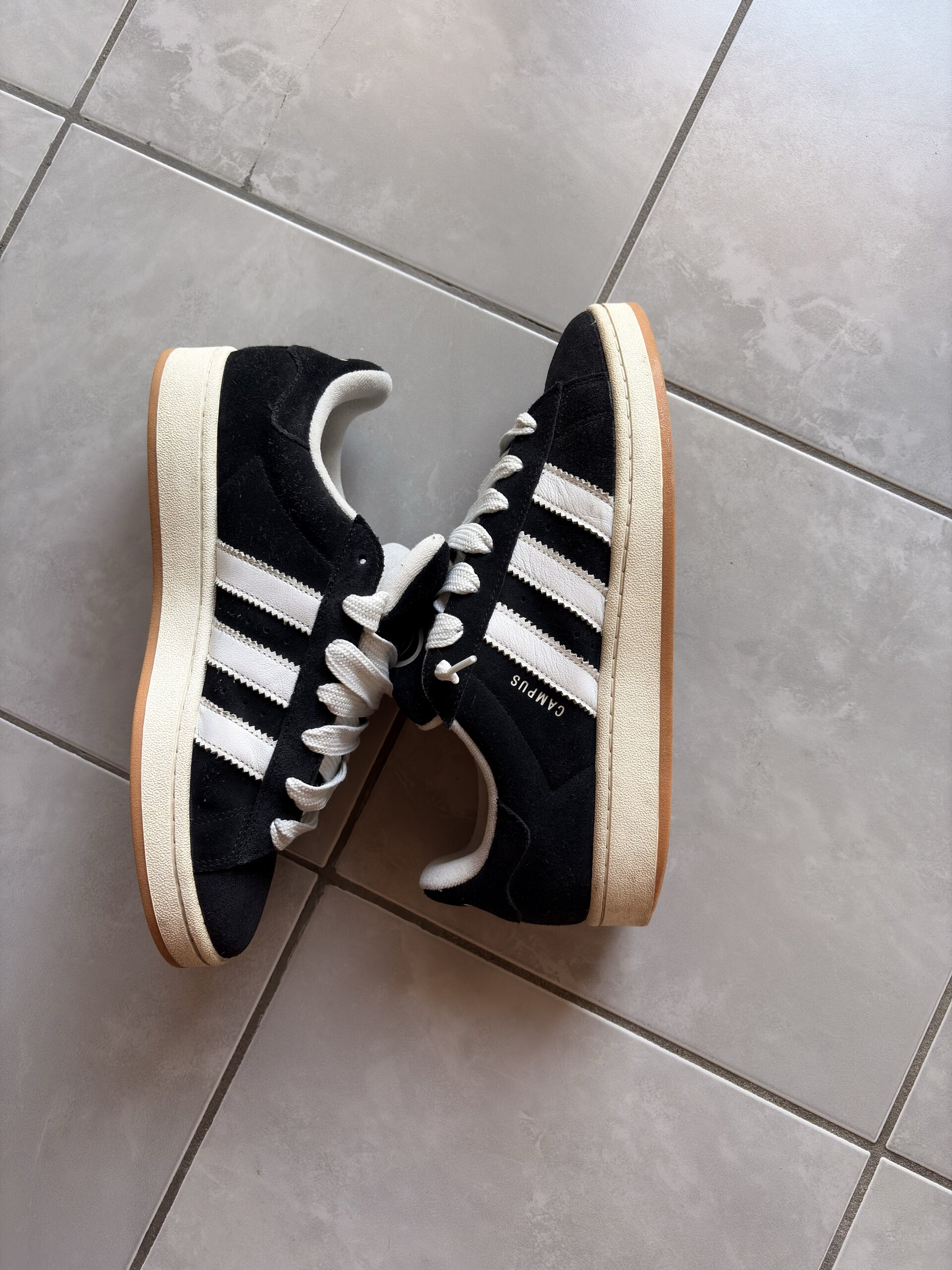 Adidas Campus 00s 'Black' (2023) photo 2