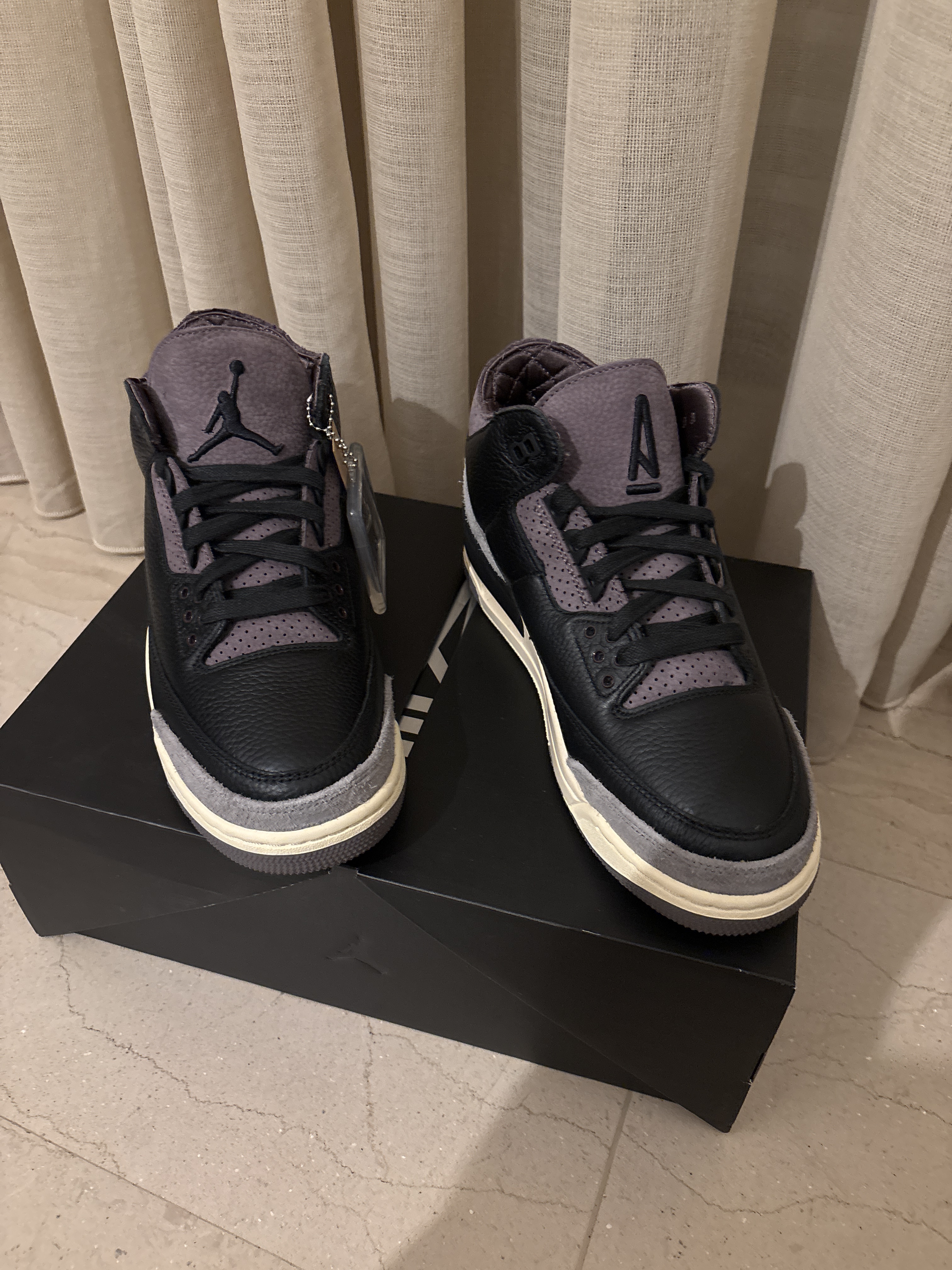 Air Jordan x A Ma Maniére 3 OG SP WMNS 'Black' (2024) photo 9