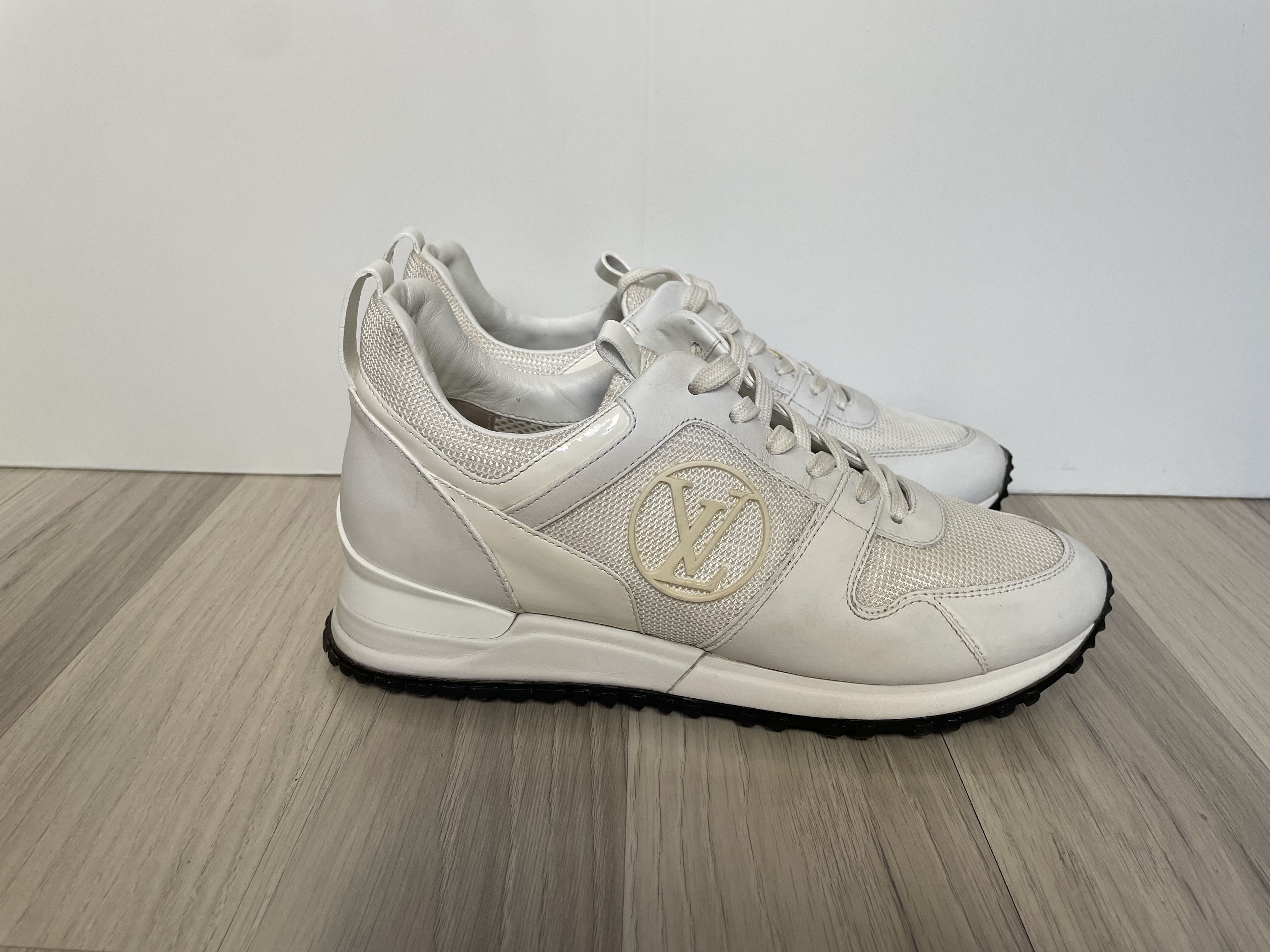 Luxury Louis Vuitton LV Trainer White photo 2