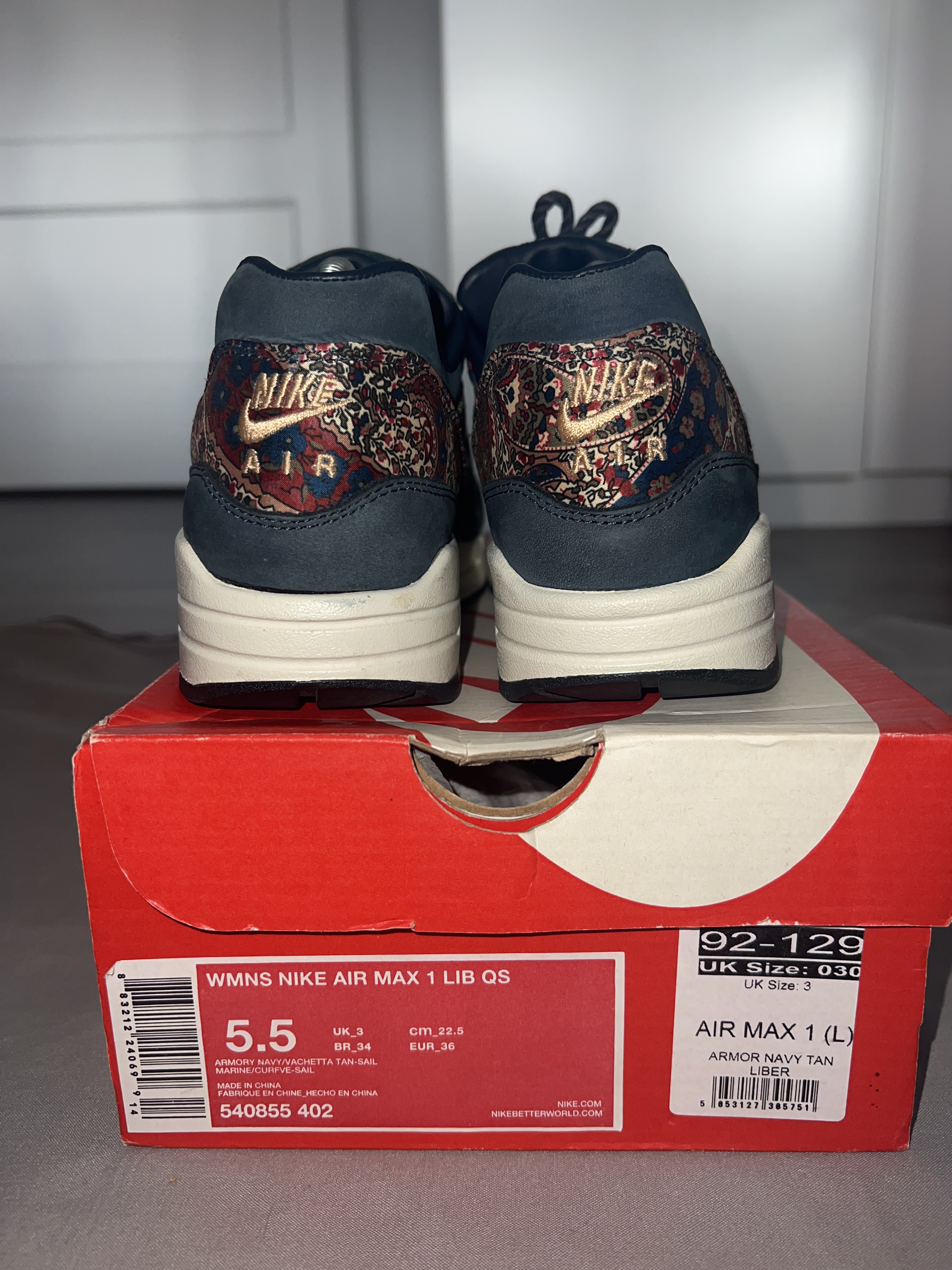 Nike x Liberty of London Air Max 1 WMNS Armory Navy photo 4