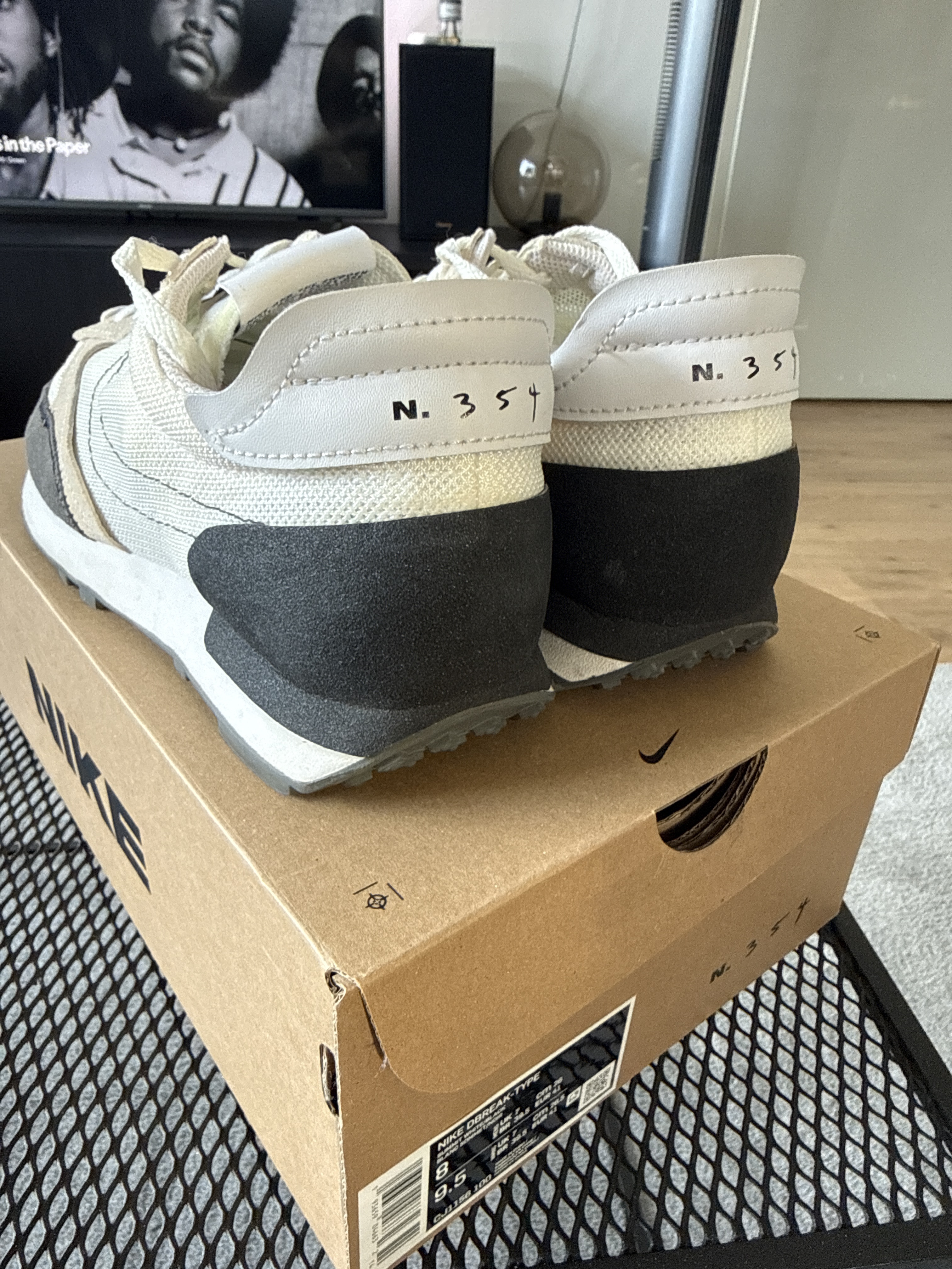 Nike Daybreak Type Summit White Light Orewood Brown (2020) photo 4