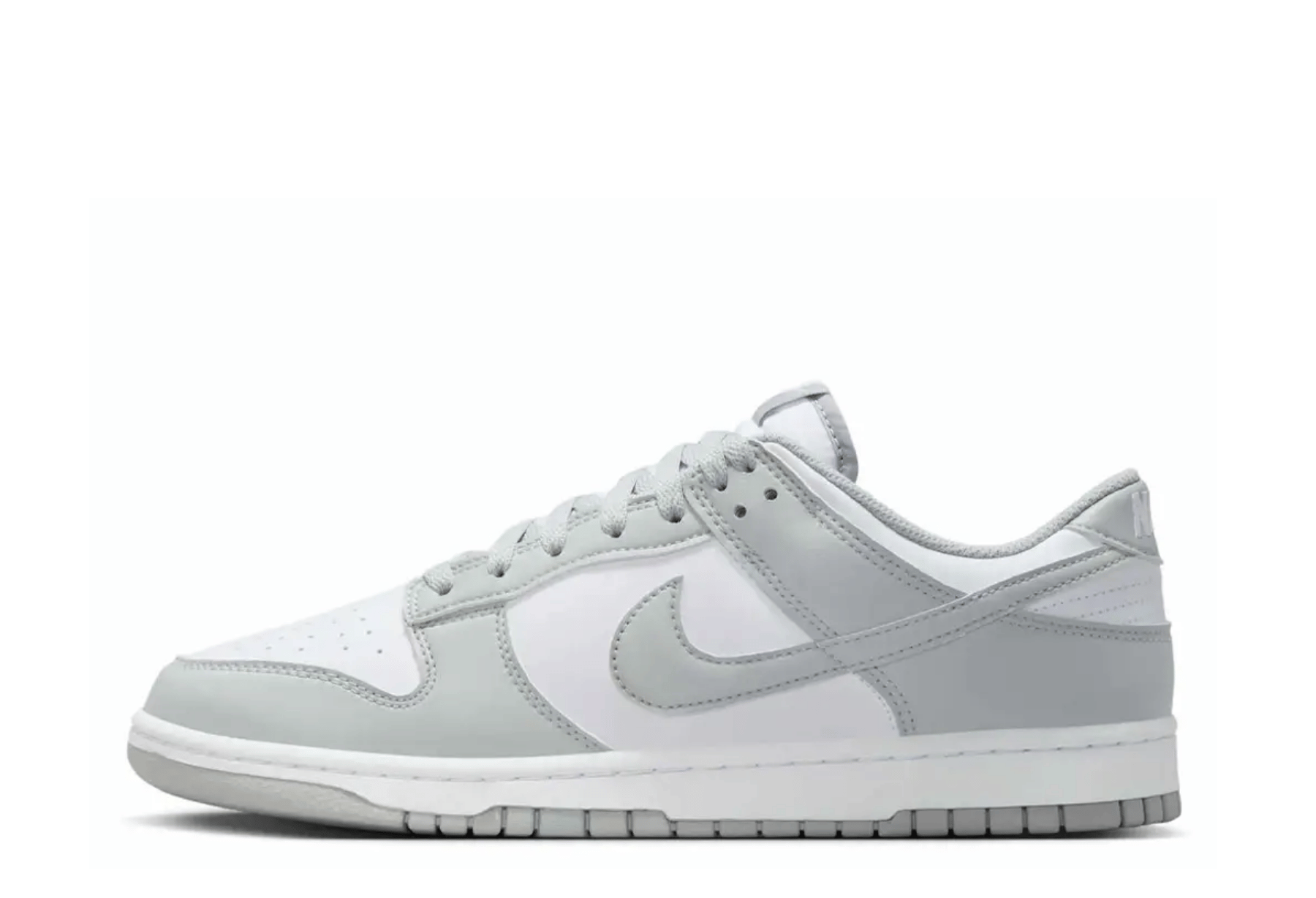Nike Dunk Low 'White Light Smoke Grey' (2024) WHITE/LIGHT SMOKE GREY sneaker – authenticated on KLEKT