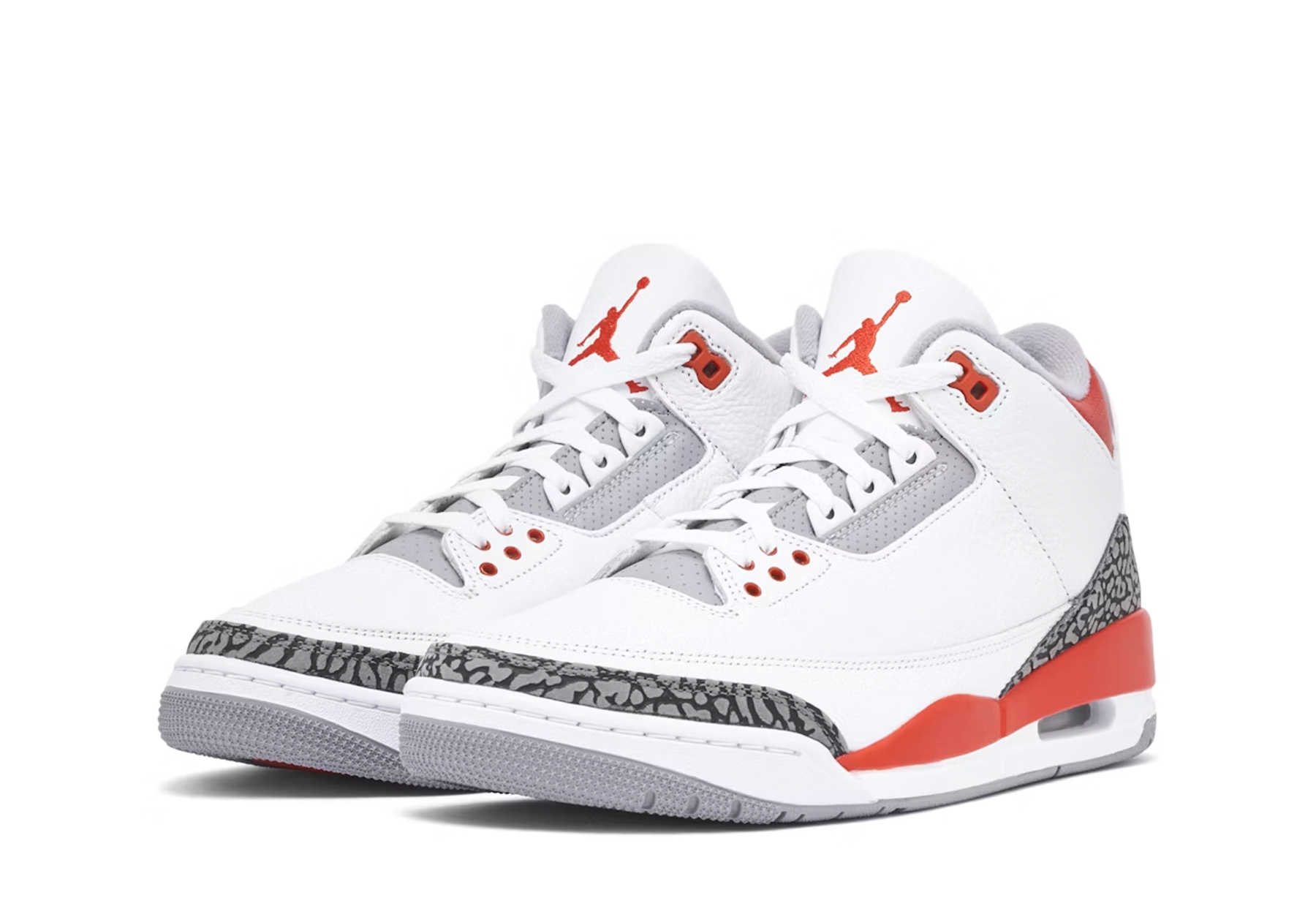 Air Jordan 3 OG 'Fire Red' (2022) White/Fire Red/Black sneaker – authenticated on KLEKT
