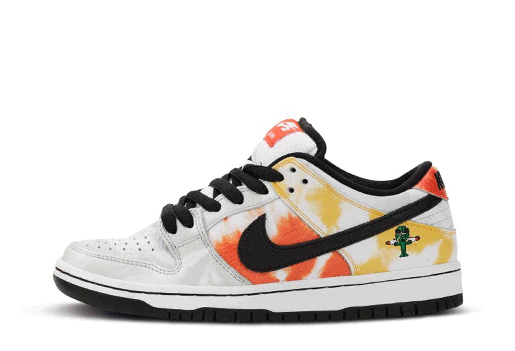 Nike SB Dunk Low 'Raygun' White (2005) sneaker – authenticated on KLEKT