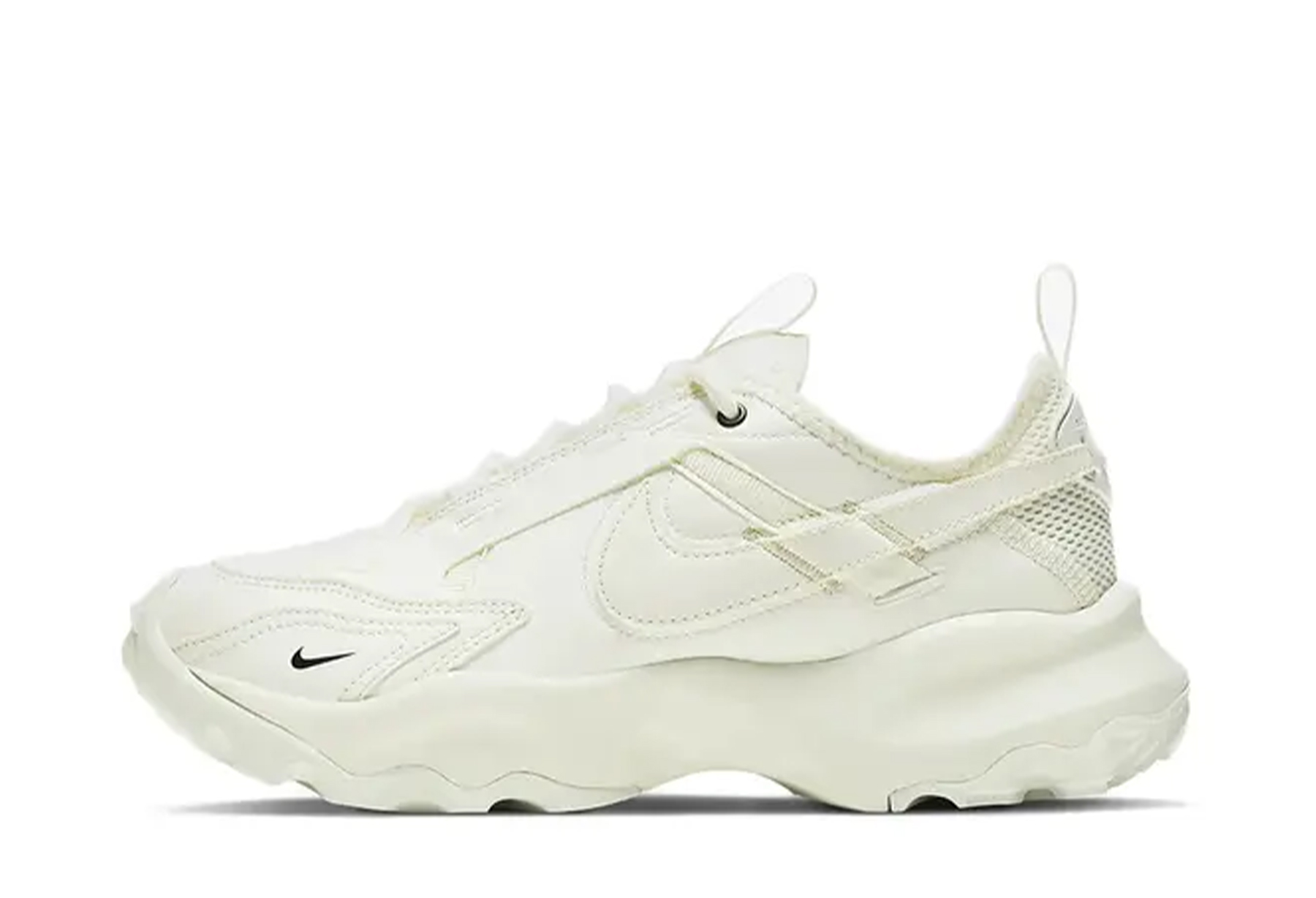 Nike TC 7900 WMNS Sail (2022) SAIL sneaker – authenticated on KLEKT