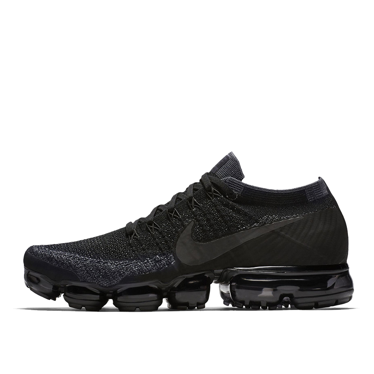 Nike Air VaporMax Triple Black (2017) TRIPLE BLACK sneaker – authenticated on KLEKT
