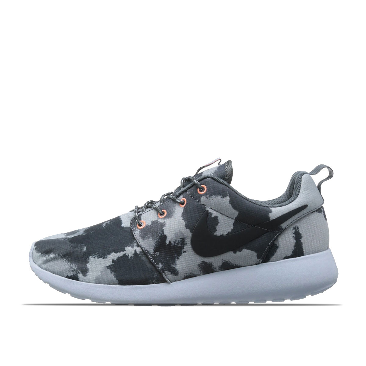 Nike WMNS Rosherun Print Camo (2015) Armory Slate/Armory Navy-Light Armory Blue sneaker – authenticated on KLEKT