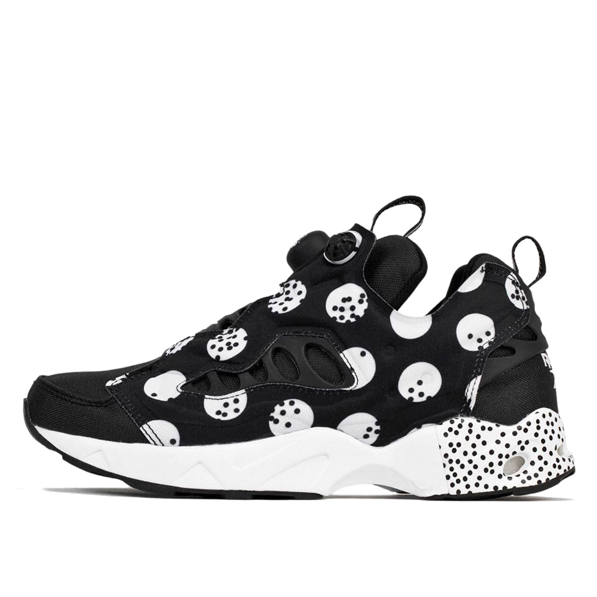 Reebok Instapump Fury Road SG Black White (2015) sneaker – authenticated on KLEKT