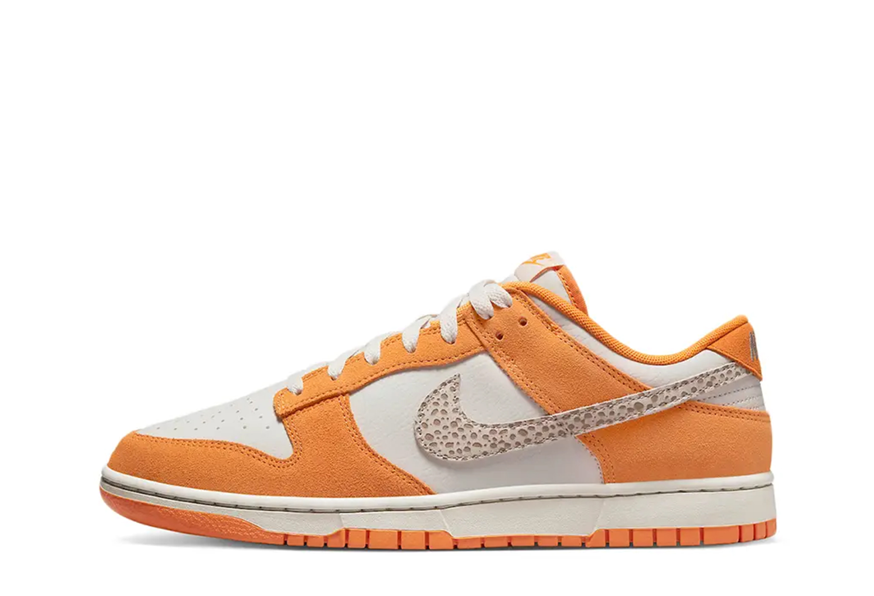 Nike Dunk Low Safari White Orange (2022)  KUMQUAT/LIGHT BONE-DARK DRIFTWOOD sneaker – authenticated on KLEKT