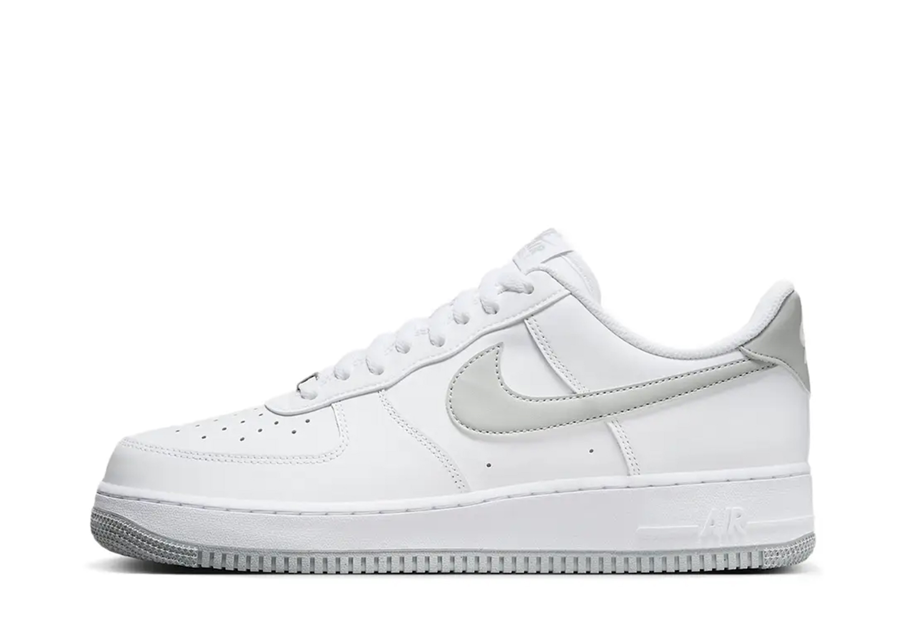 Nike Air Force 1 Low 'White Light Smoke Grey' (2023) WHITE/LIGHT SMOKE GREY sneaker – authenticated on KLEKT