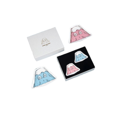 Kaws HOLIDAY JAPAN Fuji Ceramic Plate (Set of 4) Multicolor (SS19)