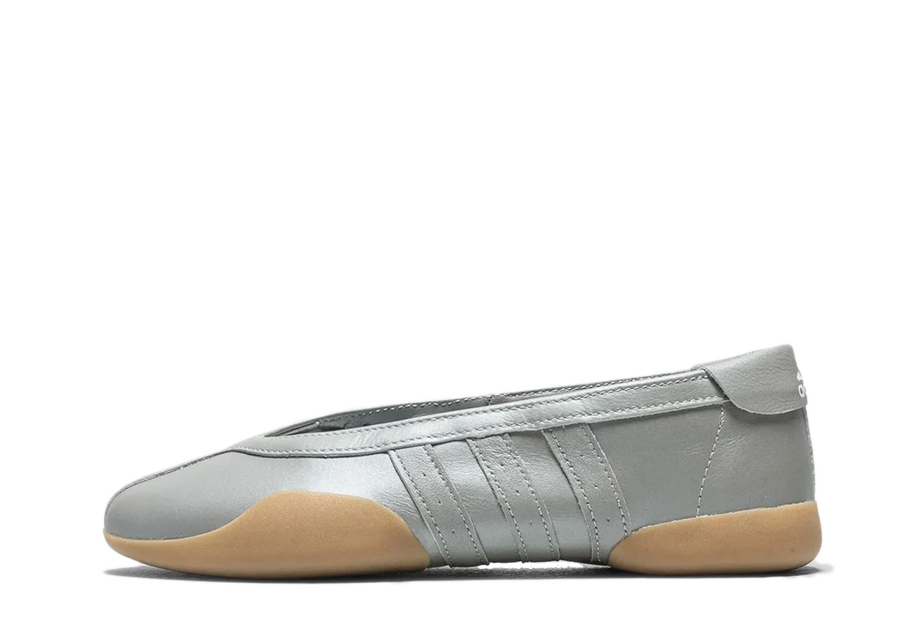 Adidas Taekwondo Mei Ballet WMNS 'Silver Metallic' (2025) Silver Metallic/Gum sneaker – authenticated on KLEKT