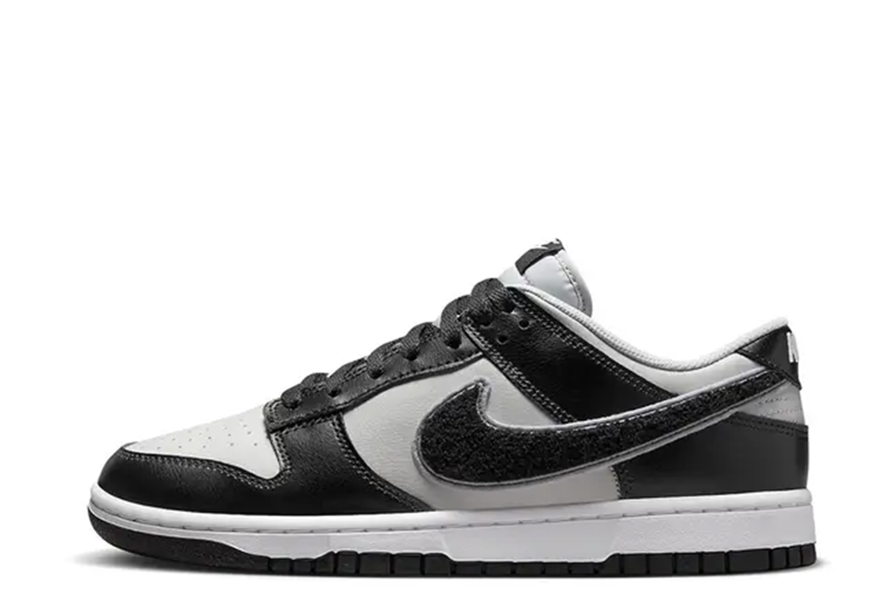 Nike Dunk Low Chenille Swoosh Grey Black (2022) BLACK/GREY/WHITE sneaker – authenticated on KLEKT