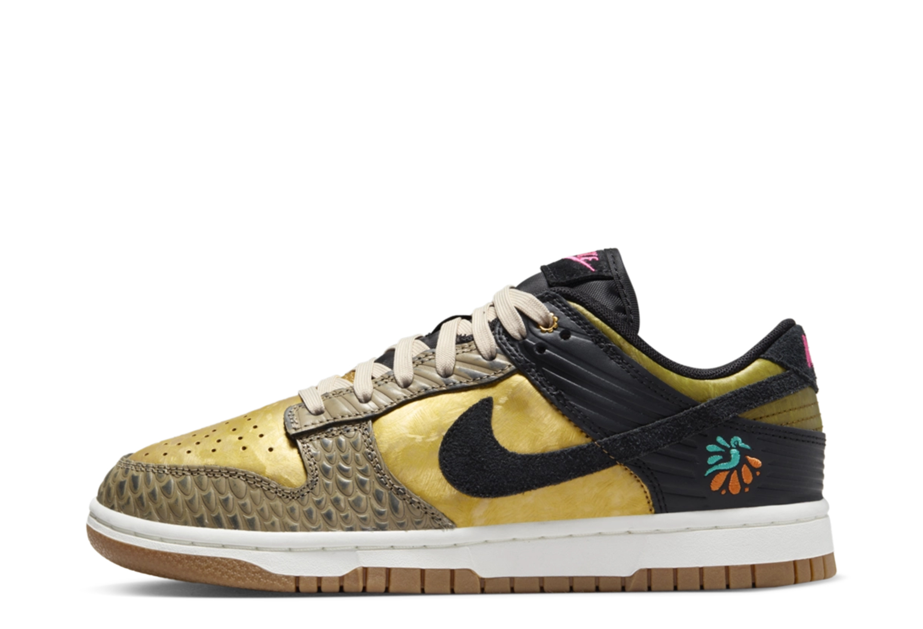 Nike Dunk Low WMNS "Dia De Muertos" (2023) Gold/Black/White sneaker – authenticated on KLEKT