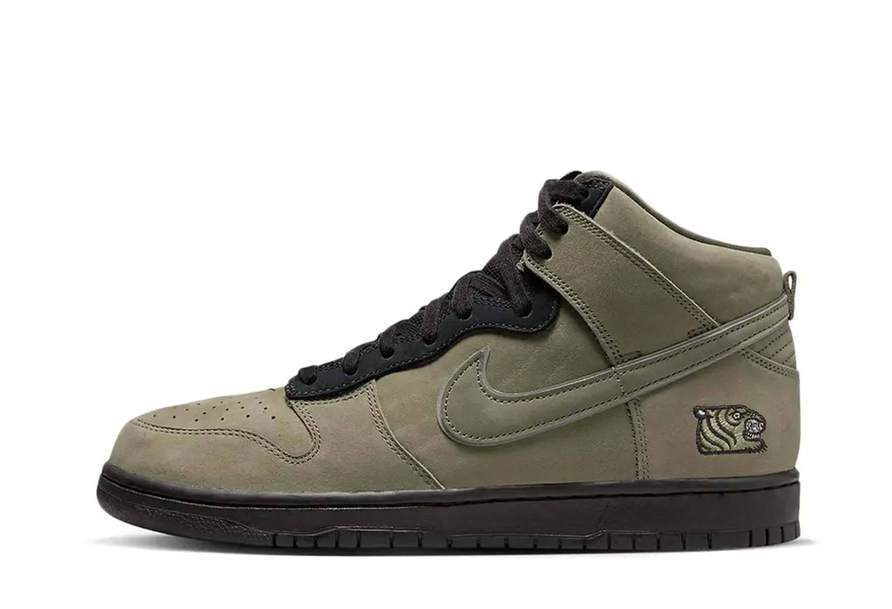 Nike SB x SoulGoods Dunk High Green (2022) Military Green/Black sneaker – authenticated on KLEKT