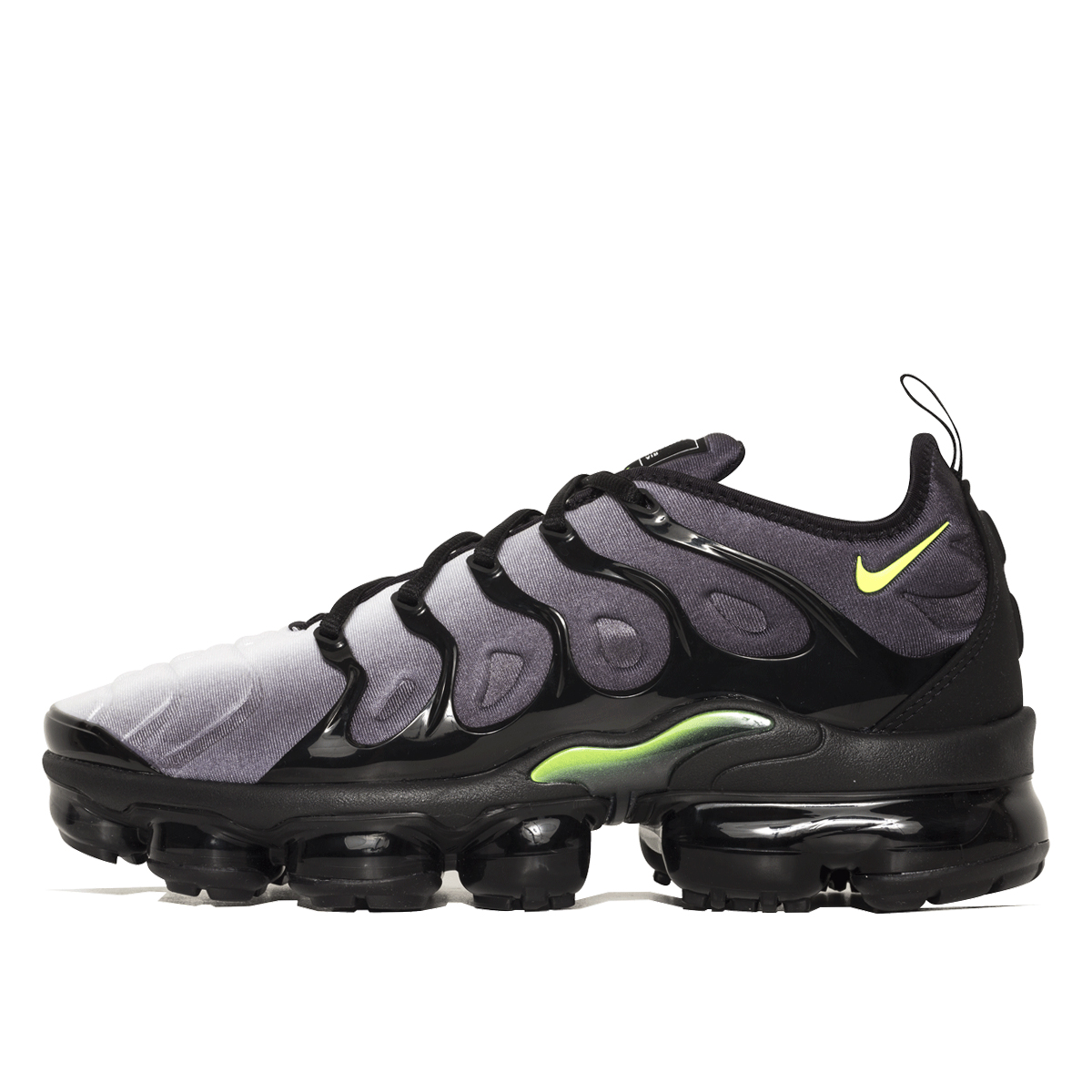 Nike Air VaporMax Plus Black/Volt/White sneaker – authenticated on KLEKT