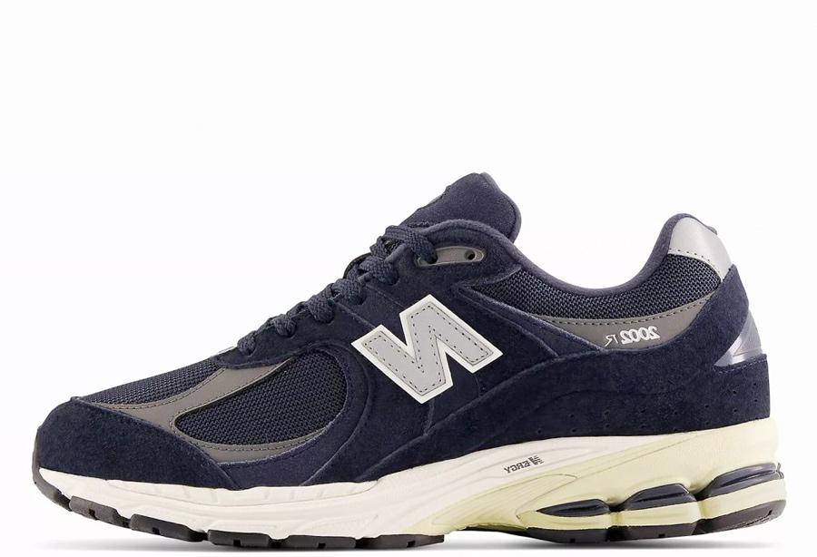 New Balance 2002R Eclipse Castlerock (2022) Eclipse/Castlerock/Silver Metallic sneaker – authenticated on KLEKT