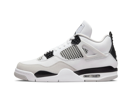 Air Jordan 4 'Military Black' (2022)