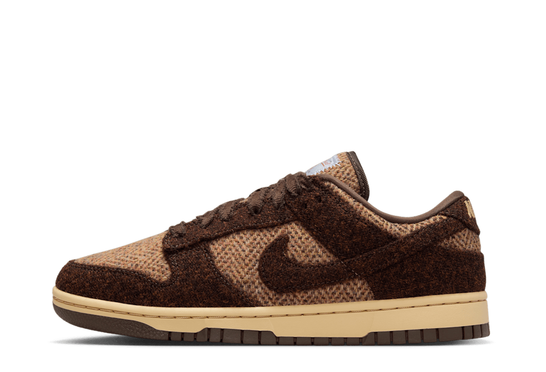 Nike x Harris Tweed Dunk Low 'Brown' (2025) BROWN sneaker – authenticated on KLEKT