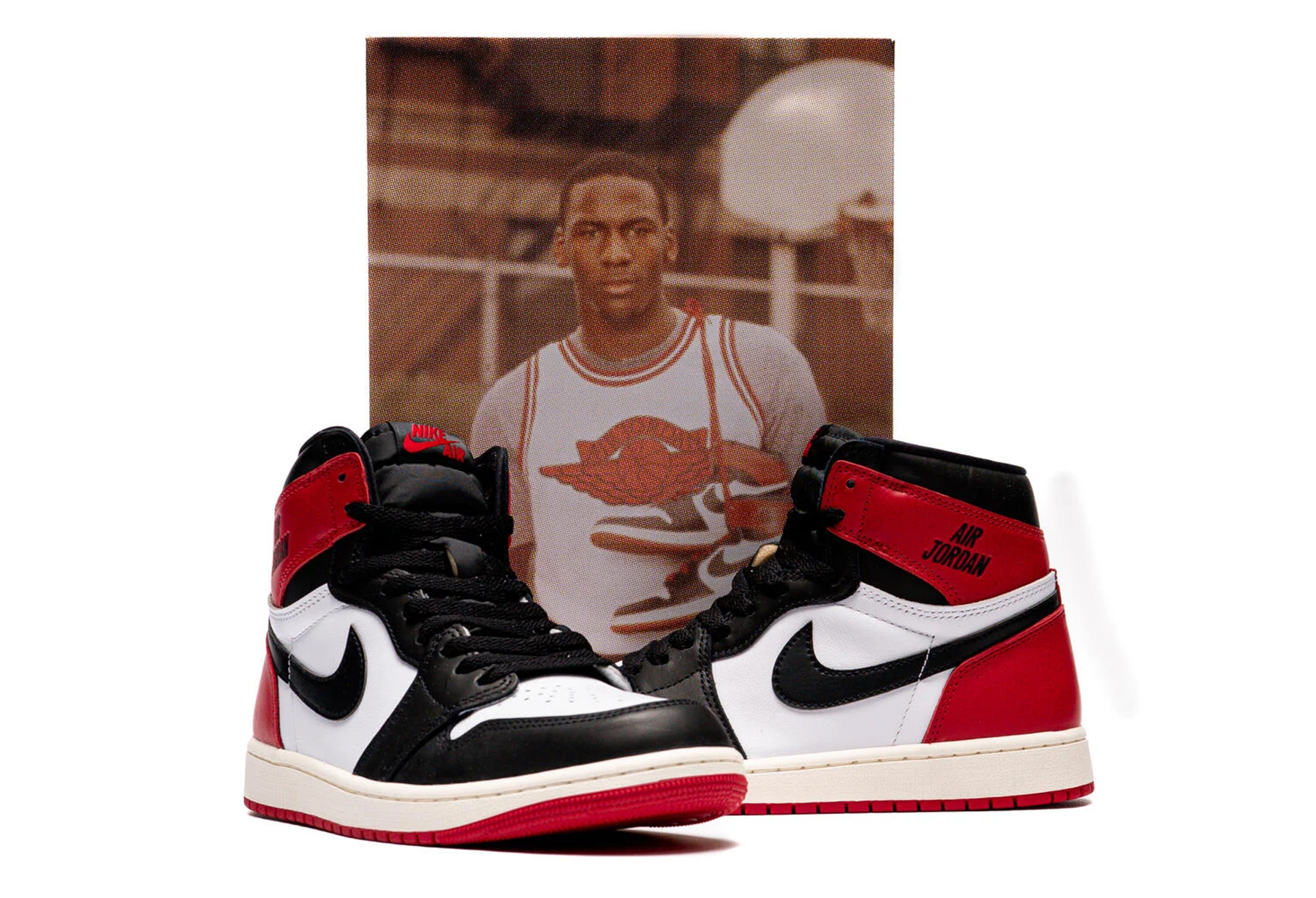 Air Jordan 1 High OG 'Black Toe Reimagined' (2025) BLACK/WHITE/RED sneaker – authenticated on KLEKT