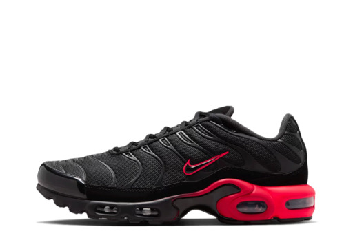 Nike Air Max Plus 'Black & Bright Crimson' (2026)
