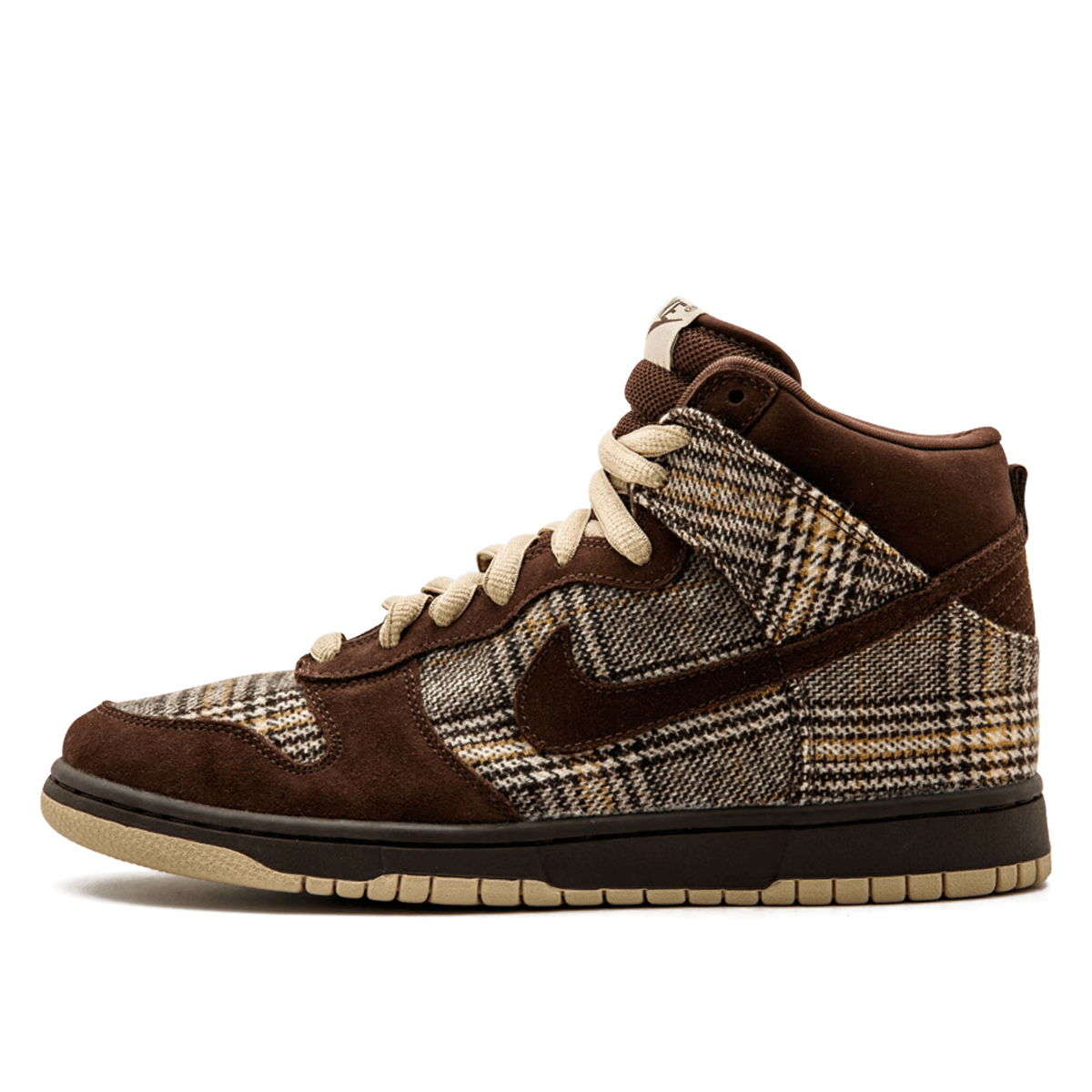 Nike SB Dunk High 'Pro Tweed' (2004) sneaker – authenticated on KLEKT