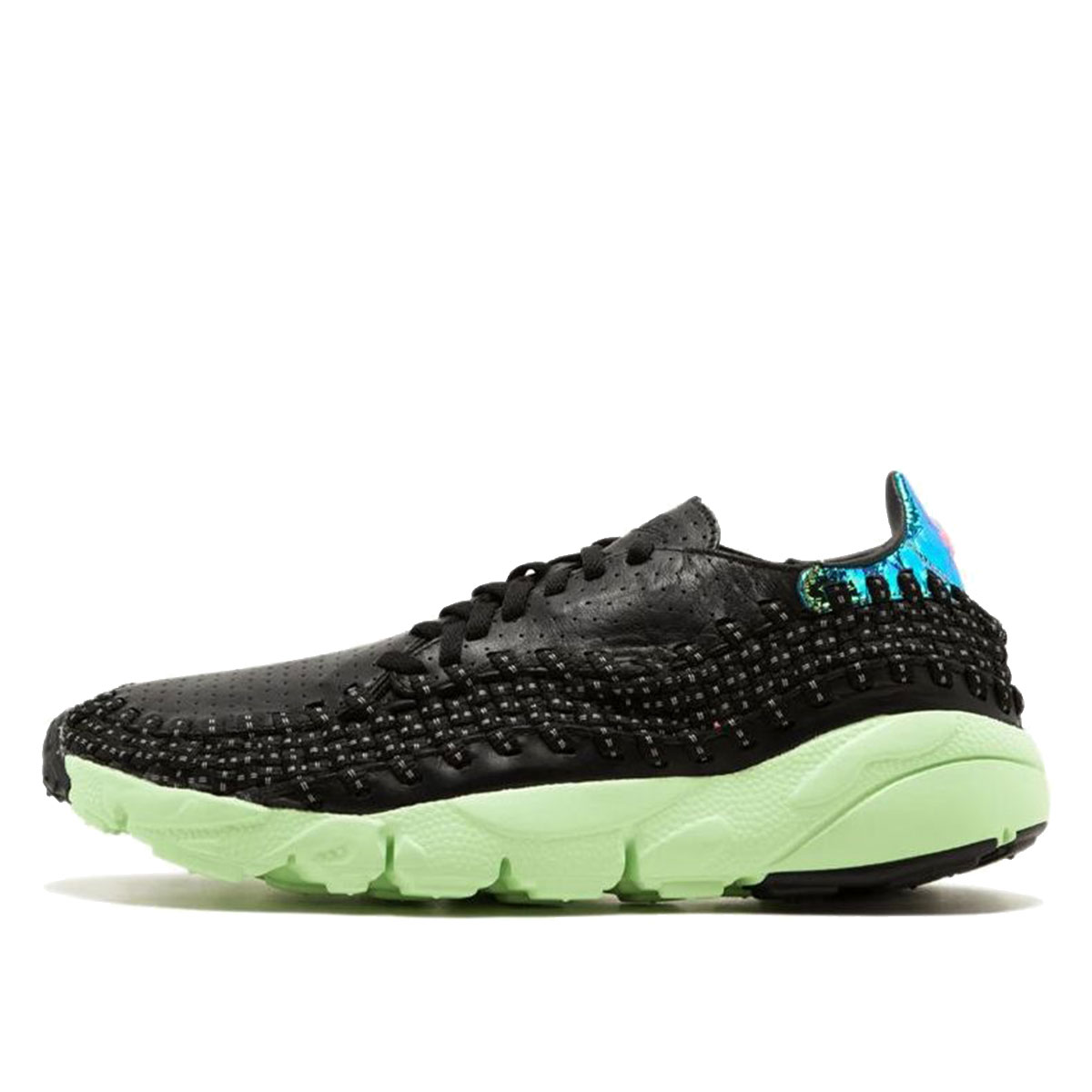 Nike Air Footscape Wvn Mtn City Qs Black Pink Pow (2014) sneaker – authenticated on KLEKT