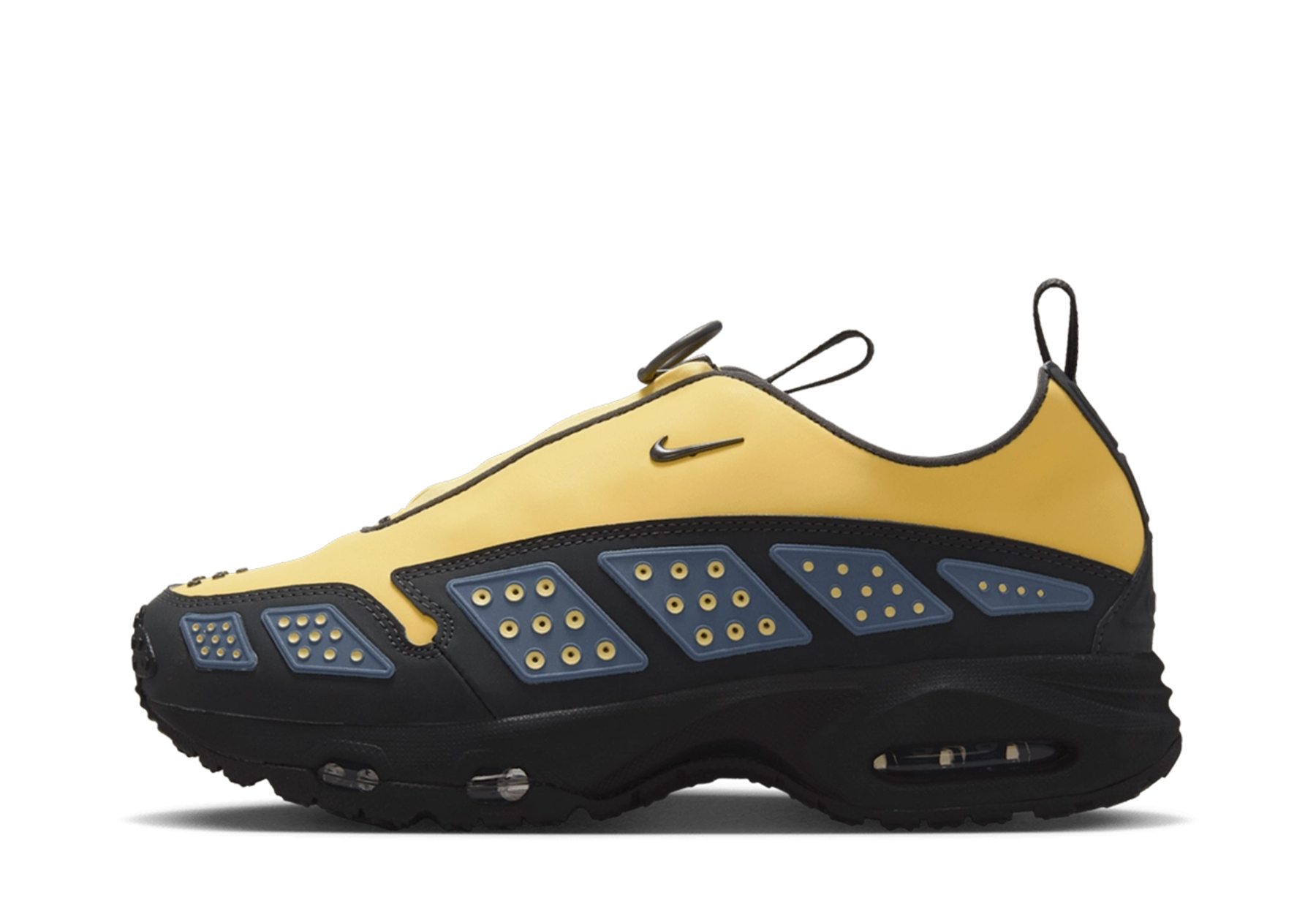 Nike Air Max SNDR Reflective 'Saturn Gold' (2025) Saturn Gold/Black sneaker – authenticated on KLEKT
