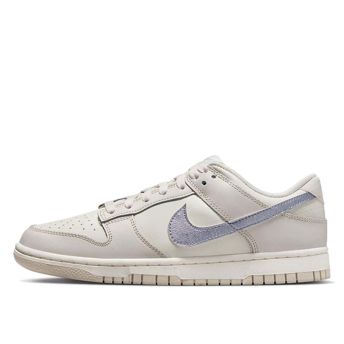 Nike WMNS Dunk Low ESS Sail Oxygen Purple (2023) sneaker – authenticated on KLEKT