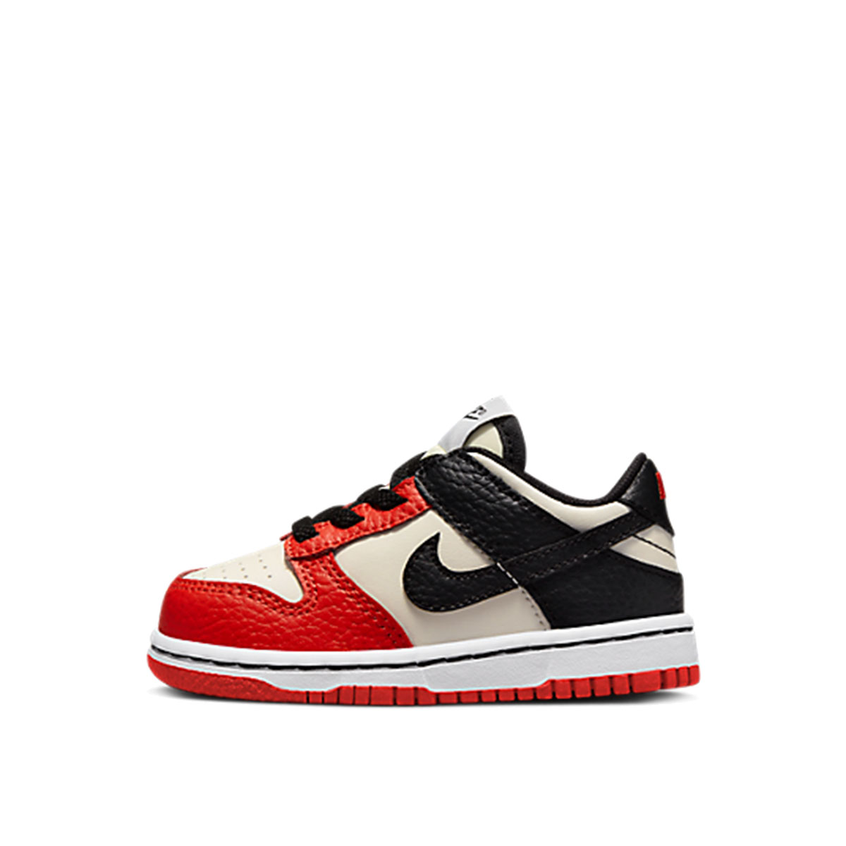 Nike Dunk Low EMB Chicago Bulls (TD) (2021) SAIL/BLACK/BLACK/CHILE RED sneaker – authenticated on KLEKT