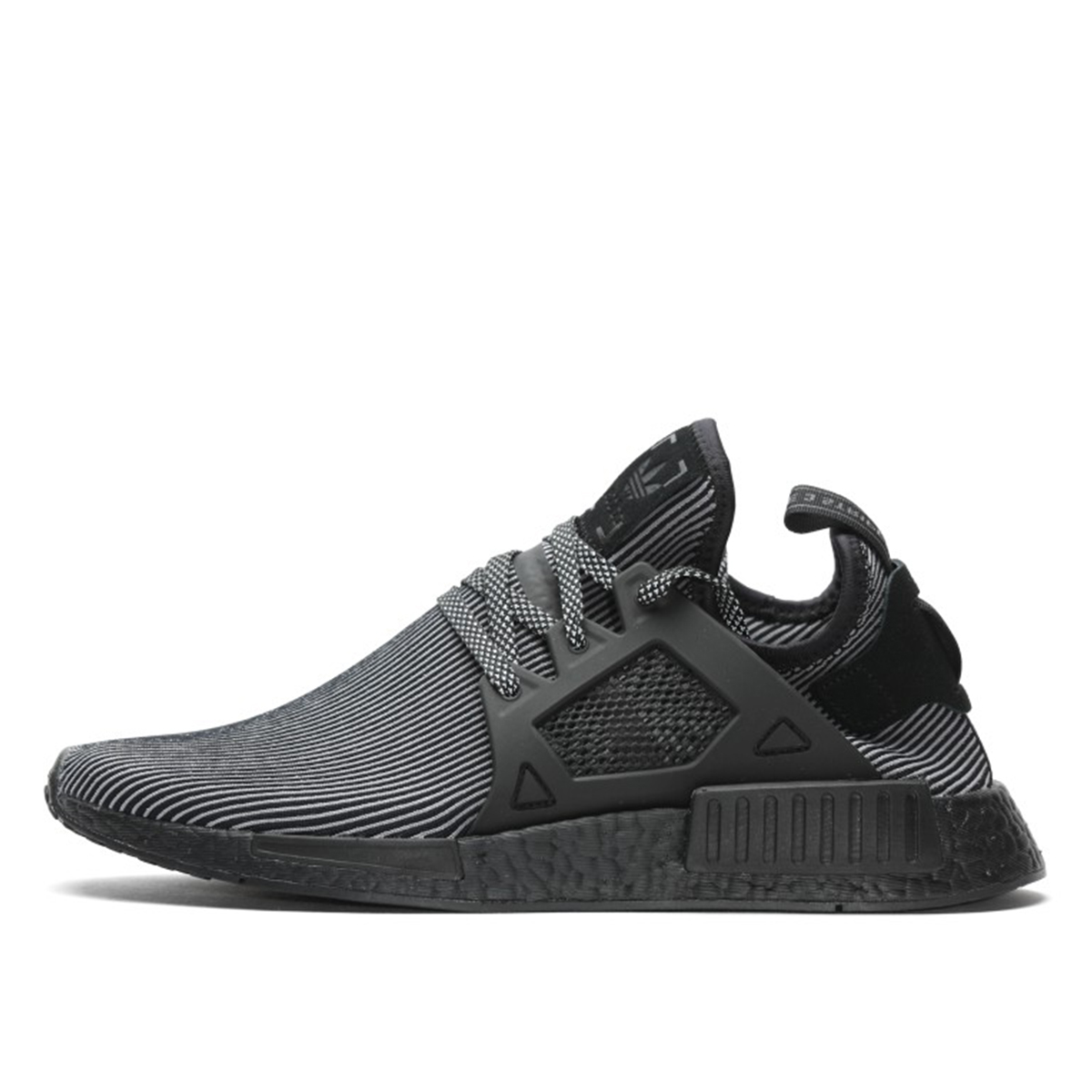 Adidas NMD XR1 Core Black sneaker – authenticated on KLEKT