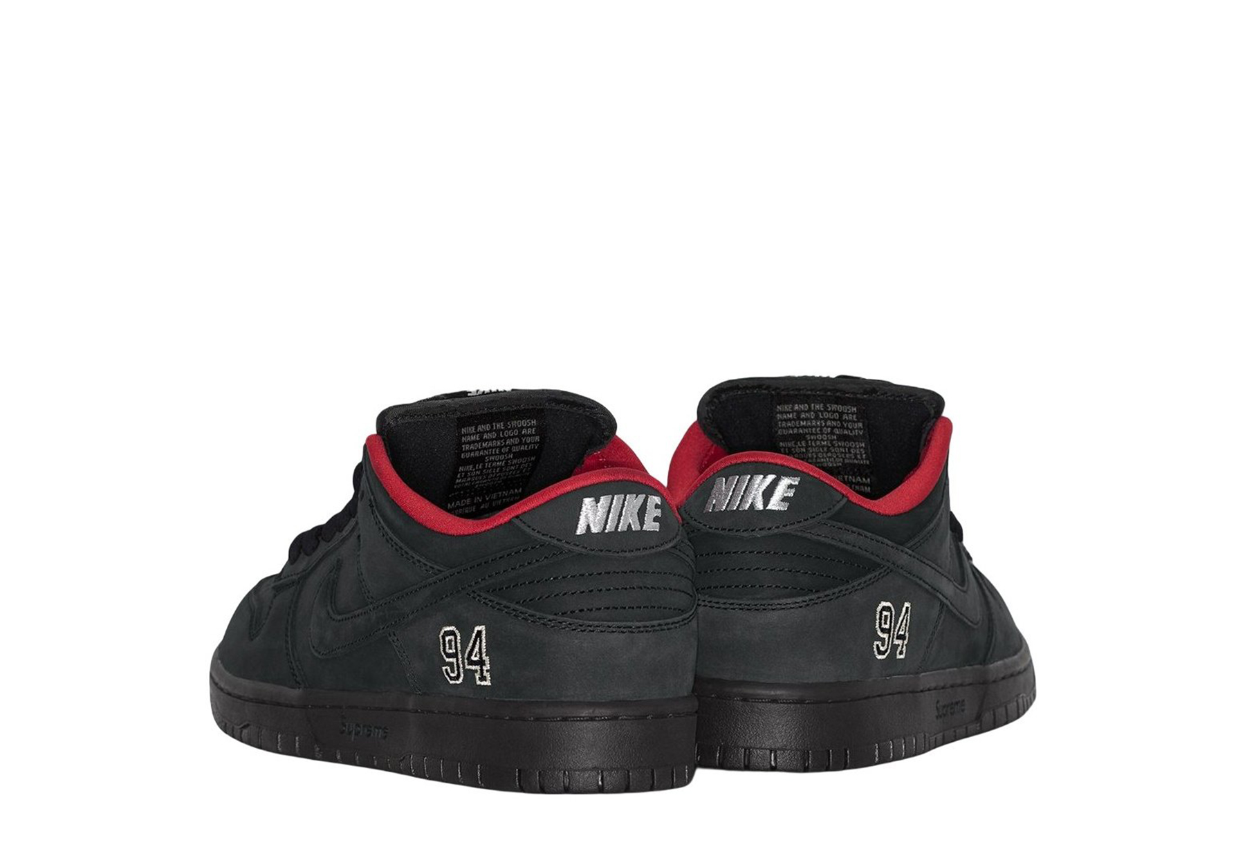 Nike SB x Supreme Dunk Low 'Black' (2025) Black/Black-Black sneaker – authenticated on KLEKT