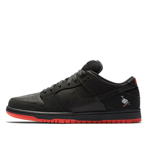 Nike SB Dunk Low Staple 'NYC Black Pigeon' (2017)