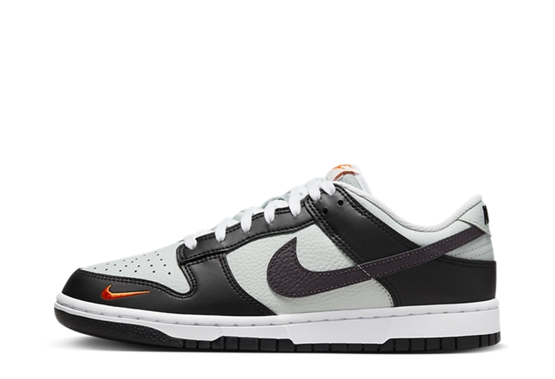 Nike Dunk Low 'Mini Swoosh' (2023) Black/White/Total Orange' sneaker – authenticated on KLEKT