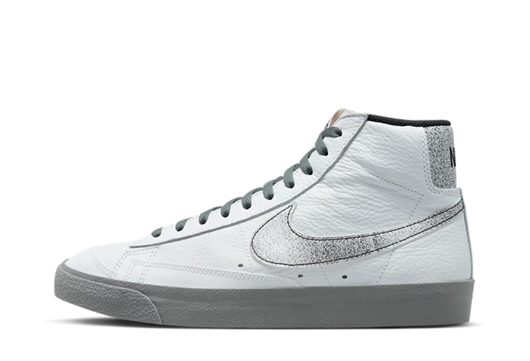 Nike Blazer Mid '77 '50 Years of Hip-Hop' (2023) White/Smoke Grey/Black/White sneaker – authenticated on KLEKT