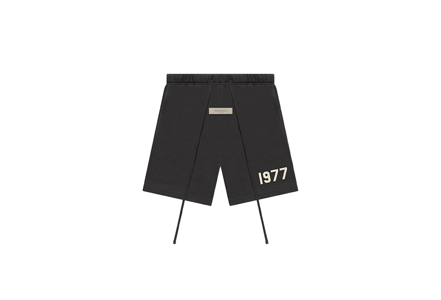 Fear Of God ESSENTIALS Shorts Iron (SS22) IRON sneaker – authenticated on KLEKT