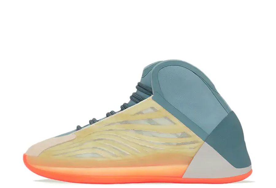 Yeezy Quantum HiRes Coral (2022) HI-RES CORAL sneaker – authenticated on KLEKT