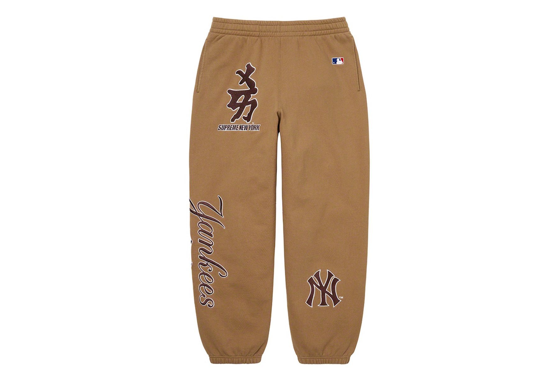 Supreme x New York Yankees™ Kanji Sweatpant Dark Khaki (FW22) DARK KHAKI sneaker – authenticated on KLEKT
