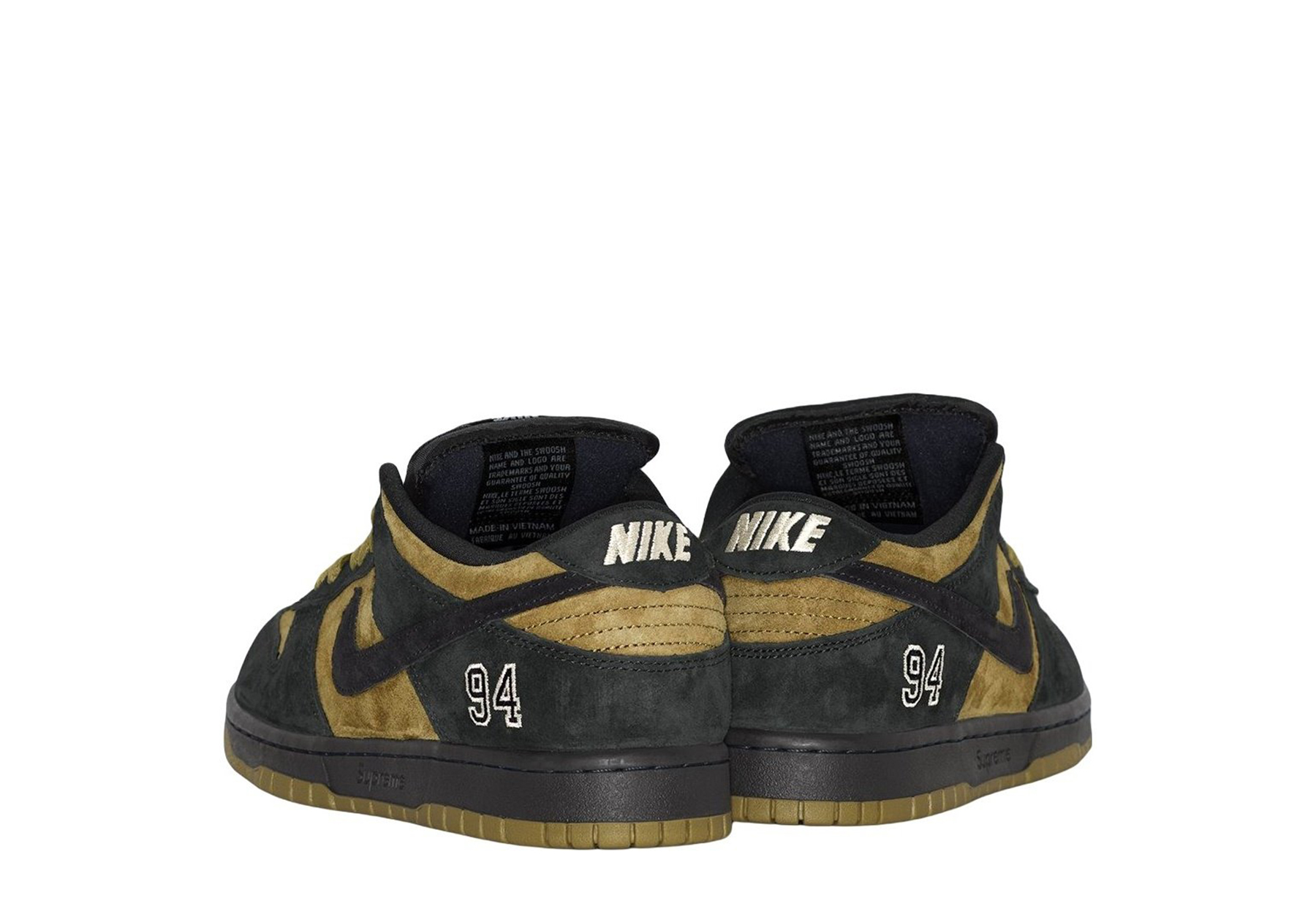 Nike SB x Supreme Dunk Low 'Camper Green' (2025) Camper Green/Camper Green-Black sneaker – authenticated on KLEKT