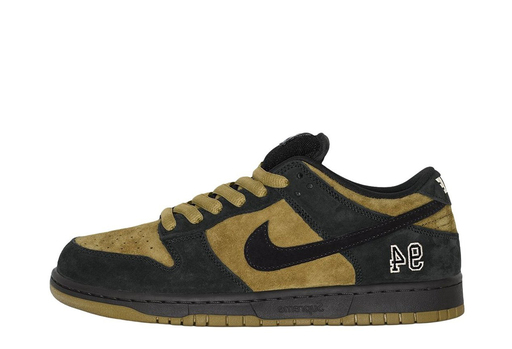 Nike SB x Supreme Dunk Low 'Camper Green' (2025)
