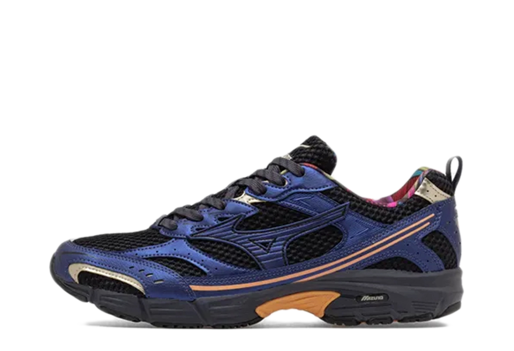 Mizuno MXR 'Osaka Night' (2025) Black/Cadmium Orange sneaker – authenticated on KLEKT