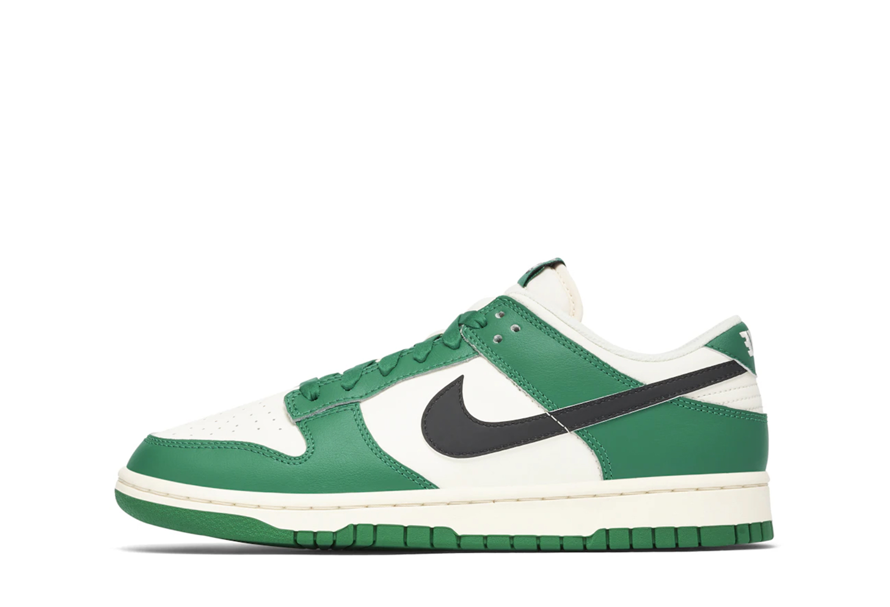 Nike Dunk Low SE 'Lottery Pale Ivory Malachite' (2022) Pale Ivory/Malachite sneaker – authenticated on KLEKT