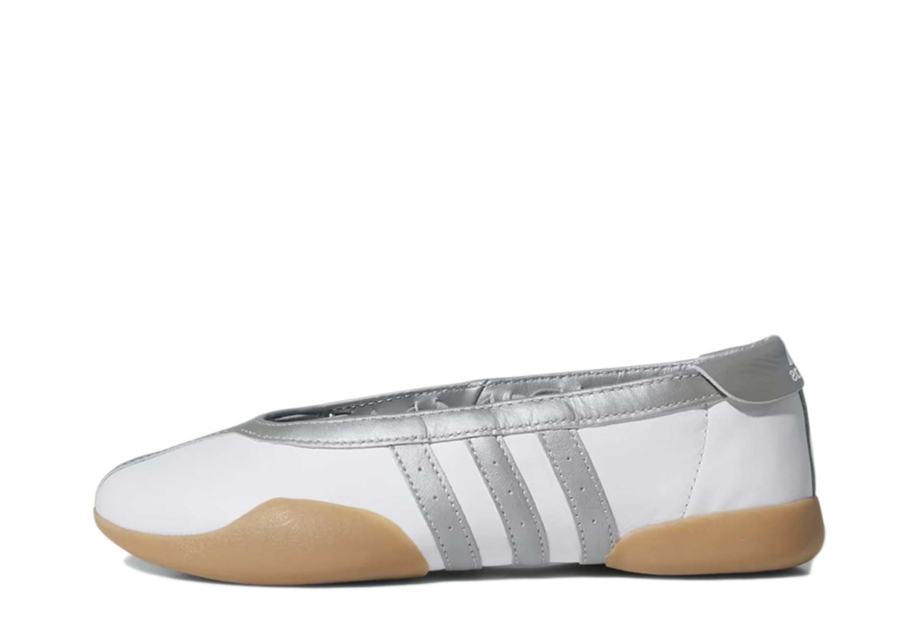 Adidas Taekwondo Mei WMNS 'Cloud White & Silver Metallic' (2025) Cloud White/Silver Metallic/Gum sneaker – authenticated on KLEKT