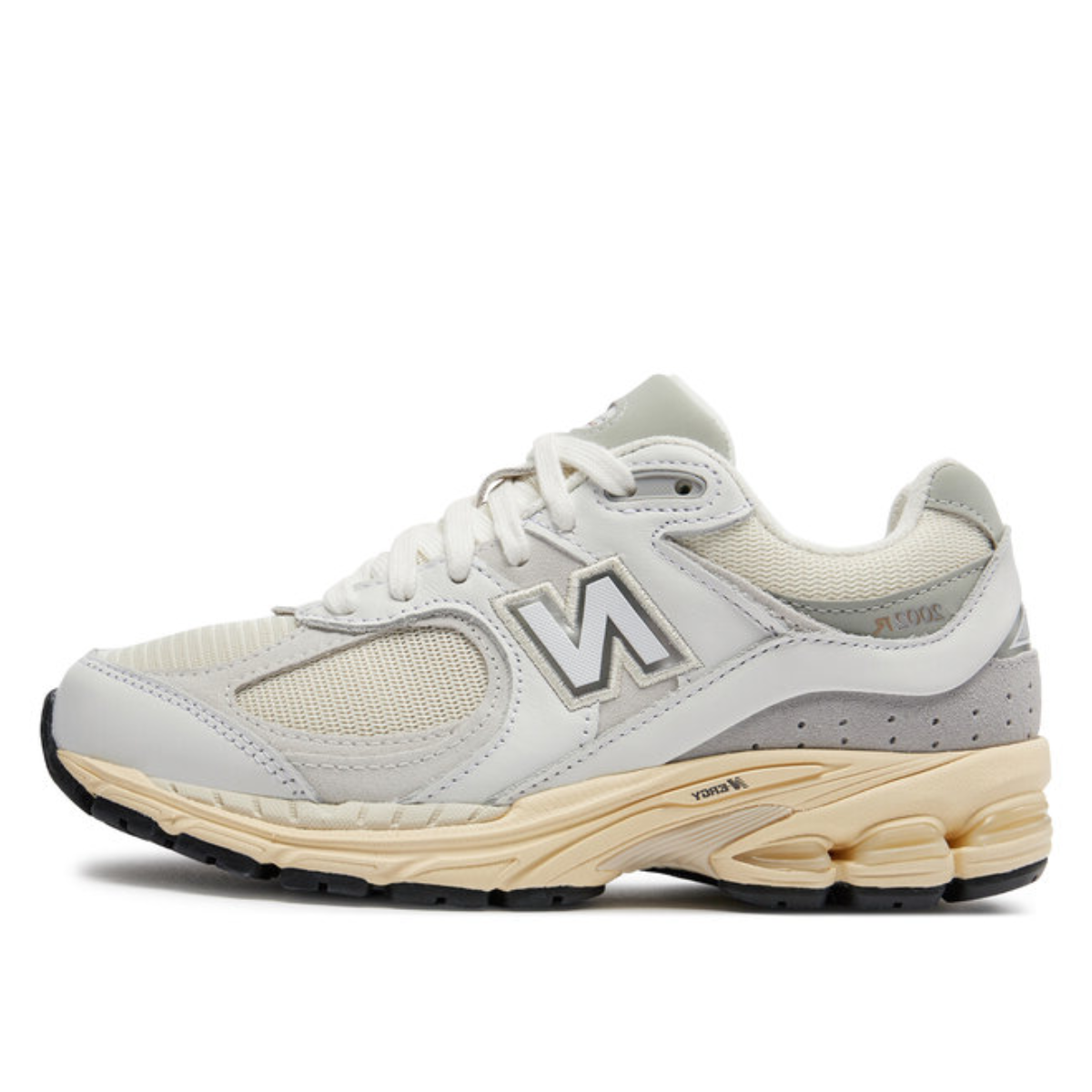 New Balance 2002R 'Sandstone Magnet' (2024) sneaker – authenticated on KLEKT