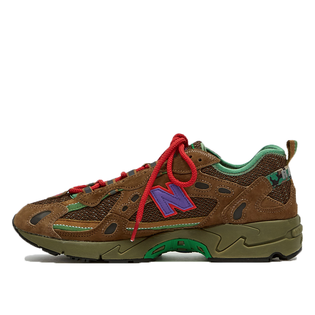 New Balance x Stray Rats 827 (2020) BROWN/GREEN/RED/PURPLE sneaker – authenticated on KLEKT