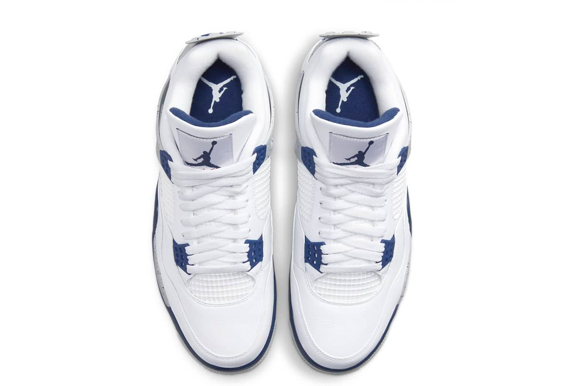 Air Jordan 4 Retro 'Midnight Navy' (2022) White/Midnight Navy/Light Smoke Grey sneaker – authenticated on KLEKT