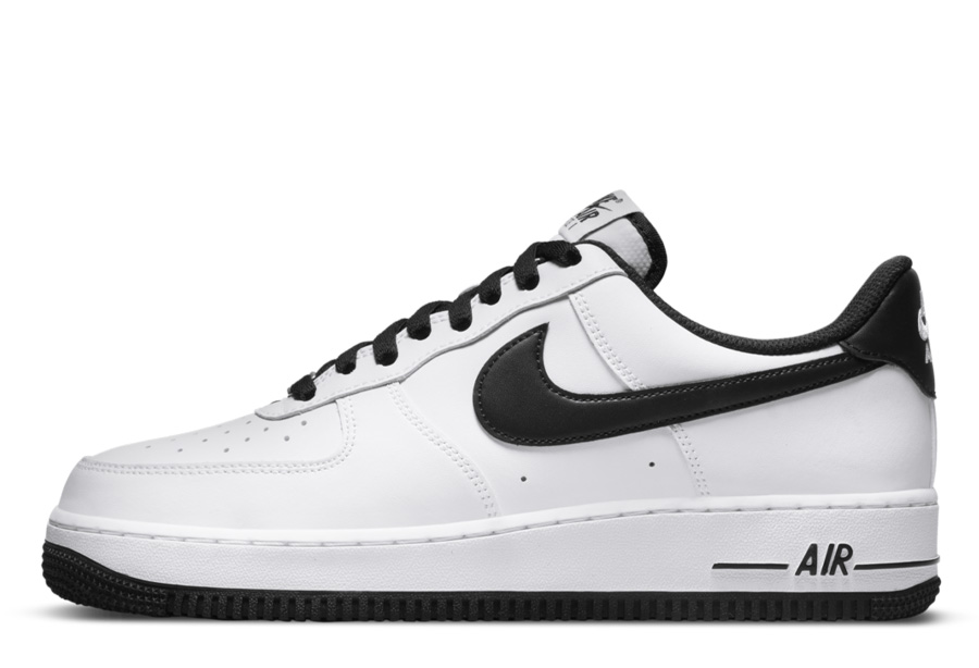 Nike Air Force 1 07 'White White Black' white/black sneaker – authenticated on KLEKT