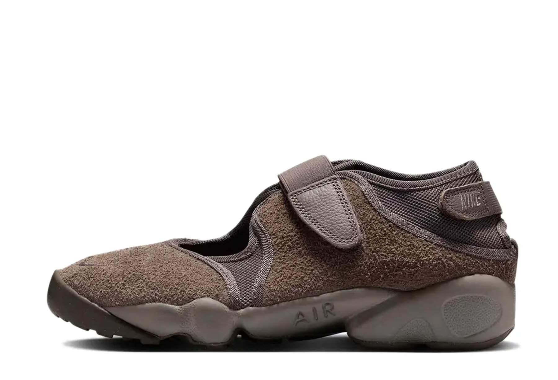 Nike Air Rift WMNS 'Ironstone' (2025) BROWN sneaker – authenticated on KLEKT